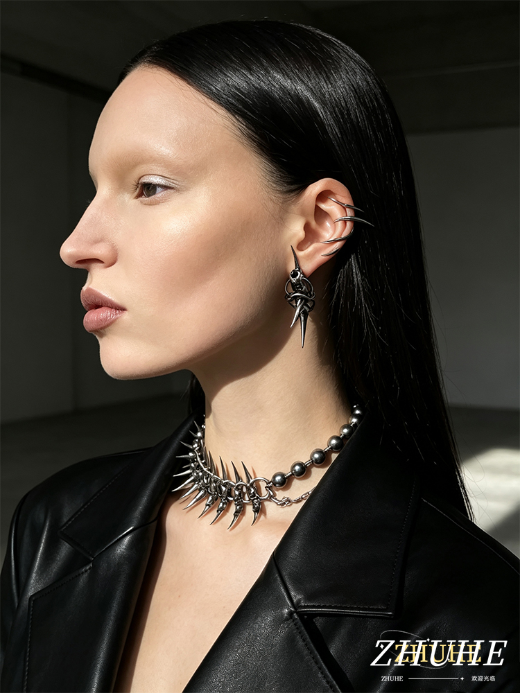 Street Fashion Earrings - Koperlegering Materiaal Dark Punk Skelethoorn Oor