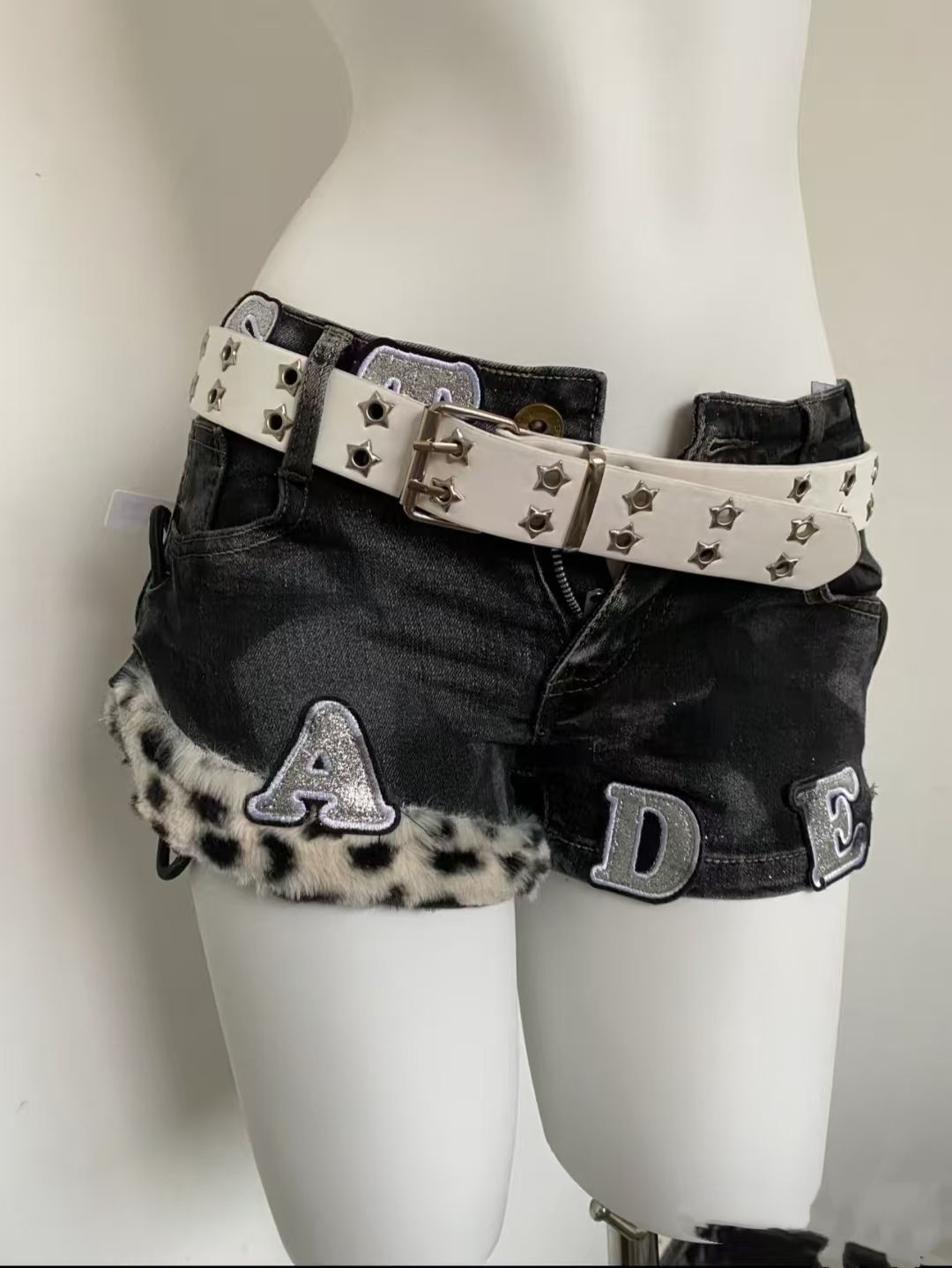 Y2k Geborduurde Patch Denim Sh - Street Fashion Hot recensie en prijs